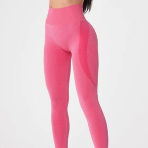 NVGTN contour leggings - hot pink